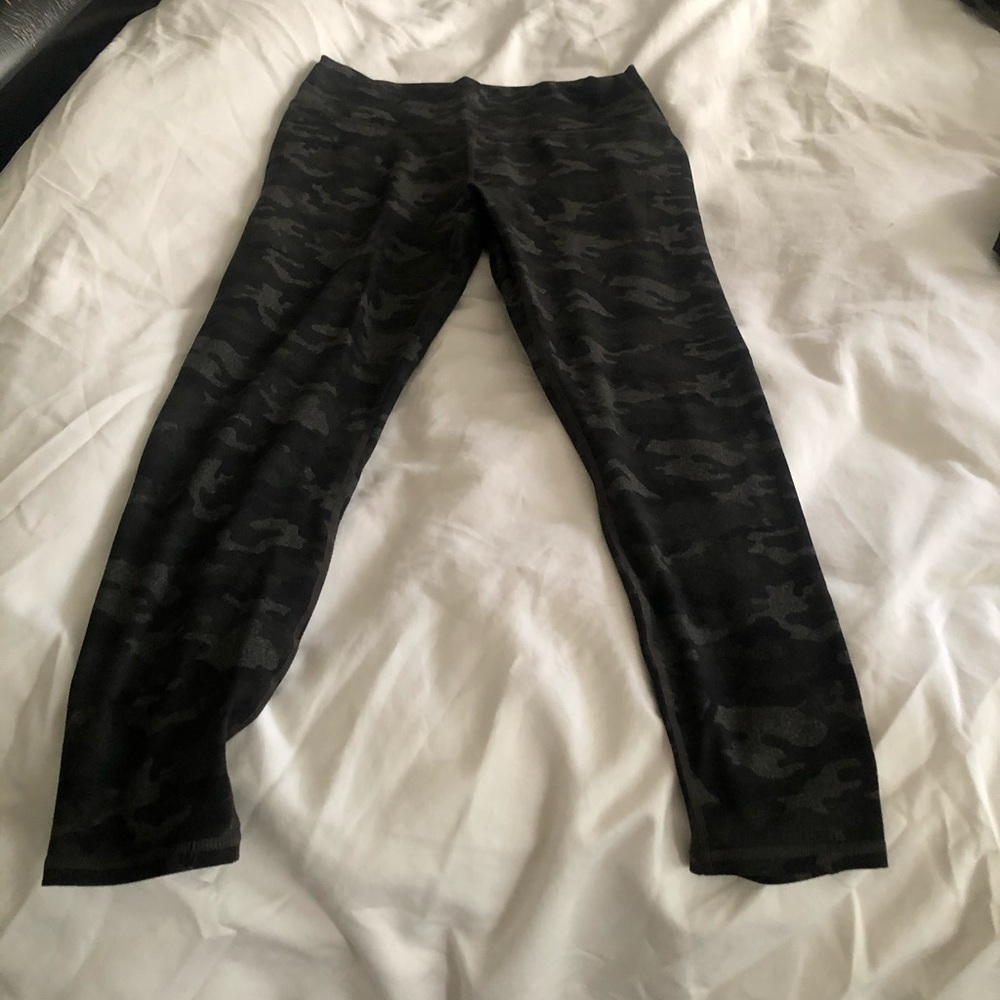 Fabletics camo crop leggings worn just a few times